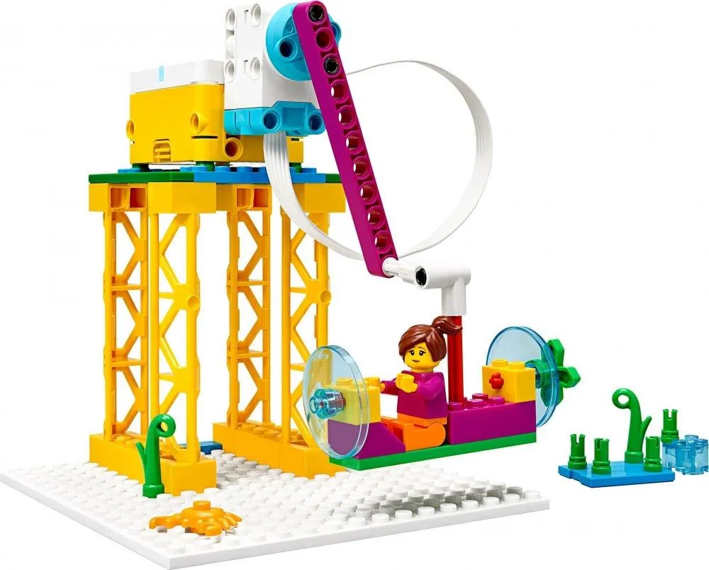 Конструктор LEGO Education 45345 Базовый набор SPIKE Essential
