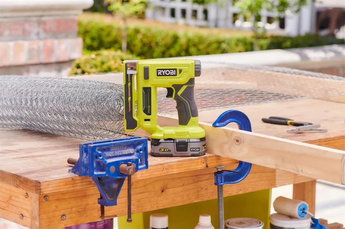 Степлер RYOBI R18st50-0