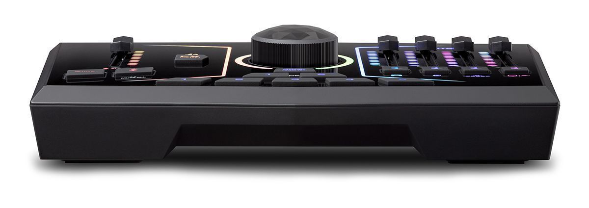 Внешняя звуковая карта с USB M-Audio M-GAME RGB Dual