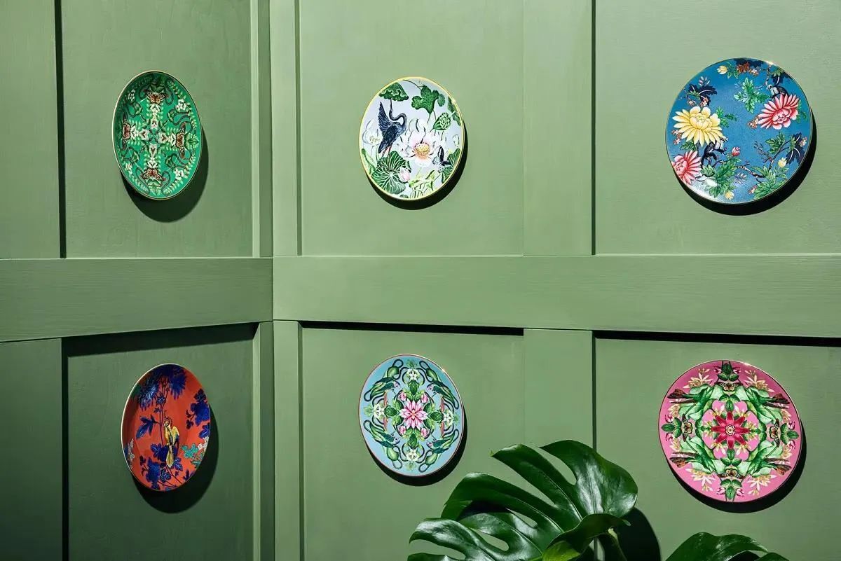 Тарелка Wedgwood Wonderlust диаметр 20 см, Sapphire Garden