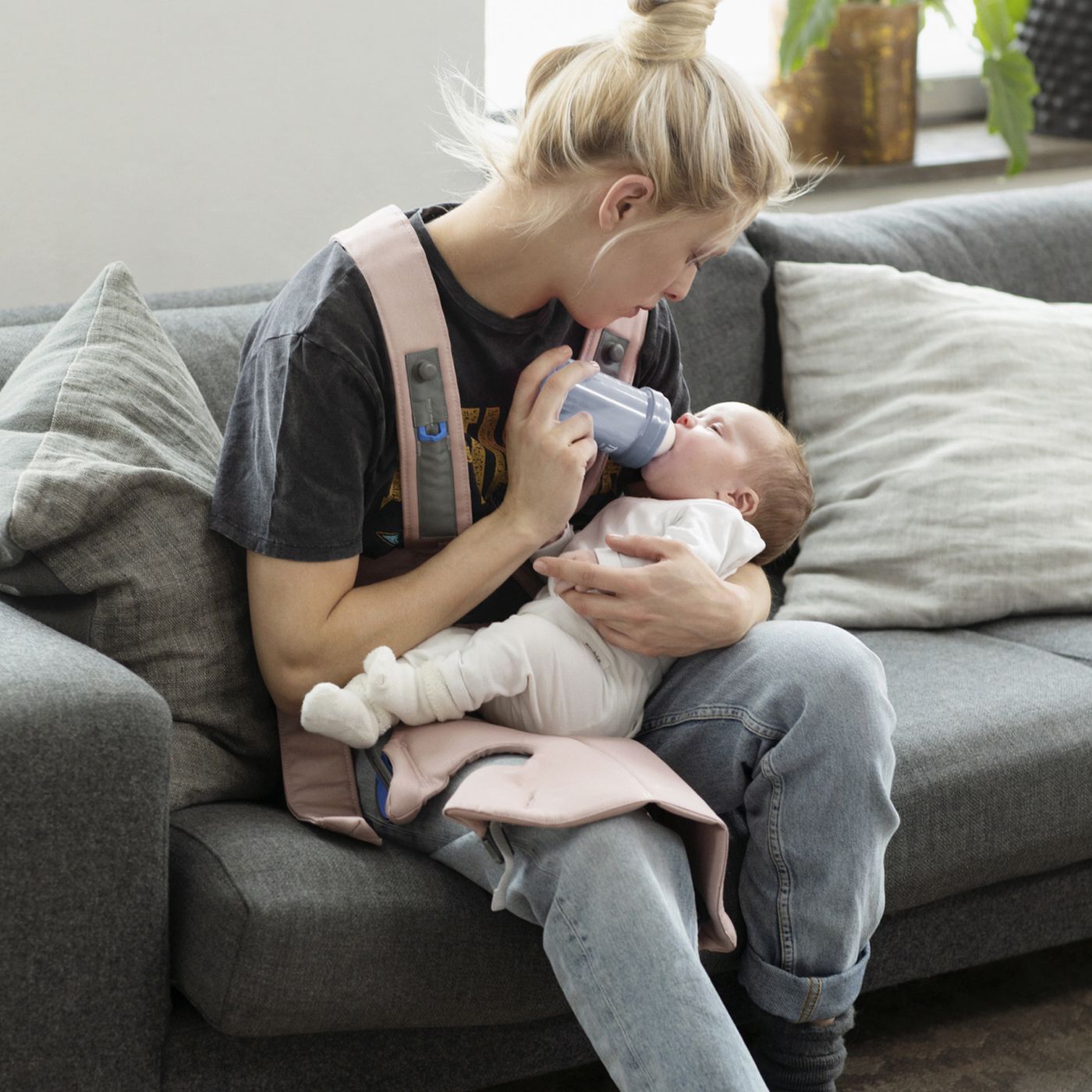 Эргорюкзак BabyBjorn Mini Cotton, Dusty Pink