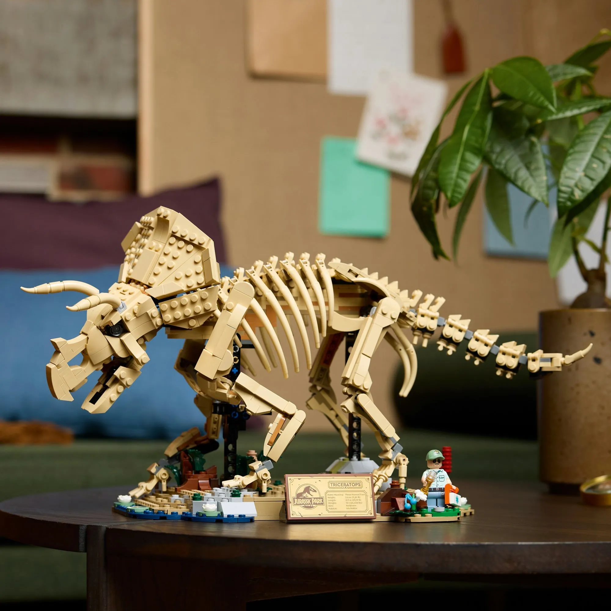 Конструктор LEGO Jurassic World 77985 Скелеты динозавров: трицератопс