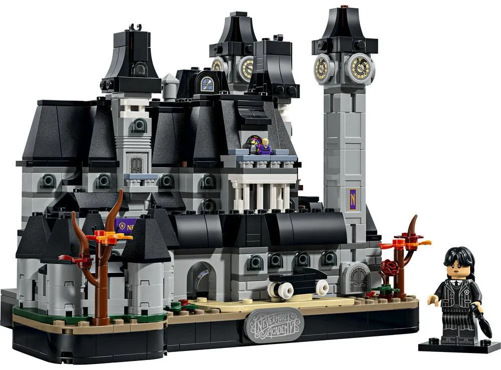 Конструктор LEGO 76788 Wednesday: Академия Невермор