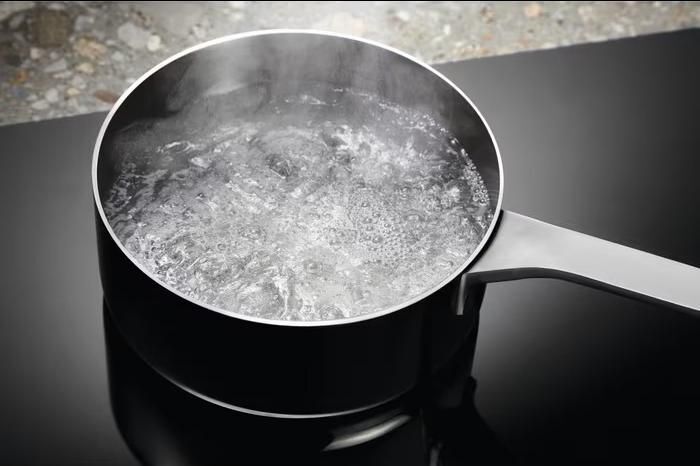 Встраиваемая индукционная панель ELECTROLUX CIT61443