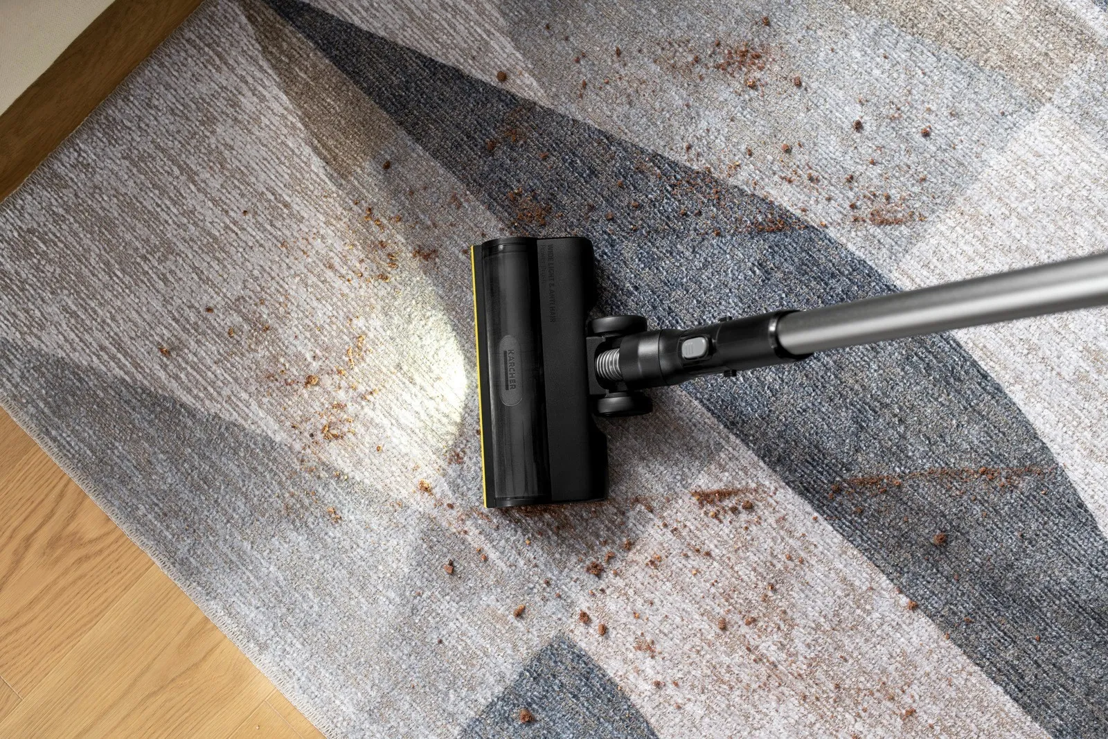 Вертикальный беспроводной пылесос Karcher VCS 5-28 Infinity Complete 1.349-250.0