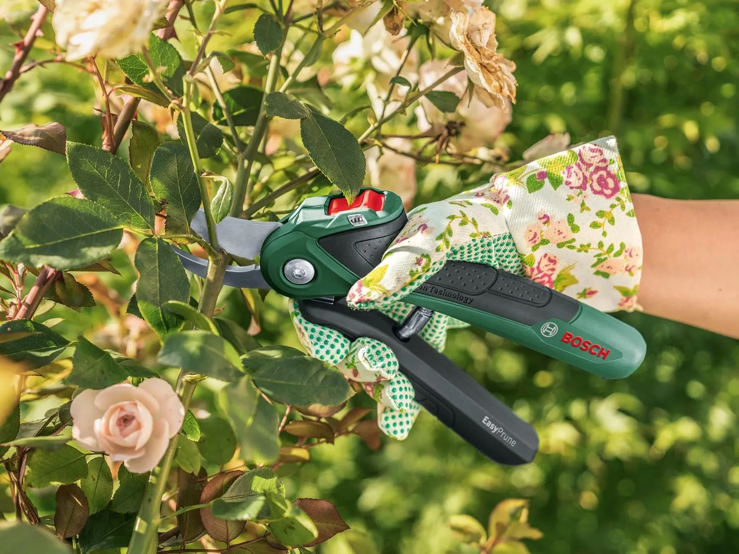 Аккумуляторный секатор Bosch EasyPrune 06008B2102