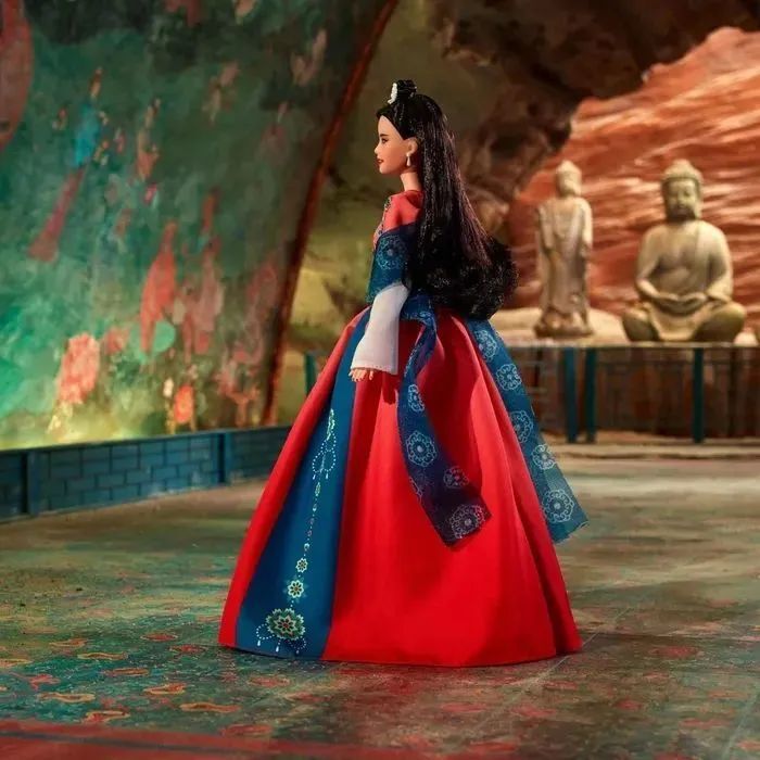 Кукла Barbie Lunar New Year 2023 HJX35