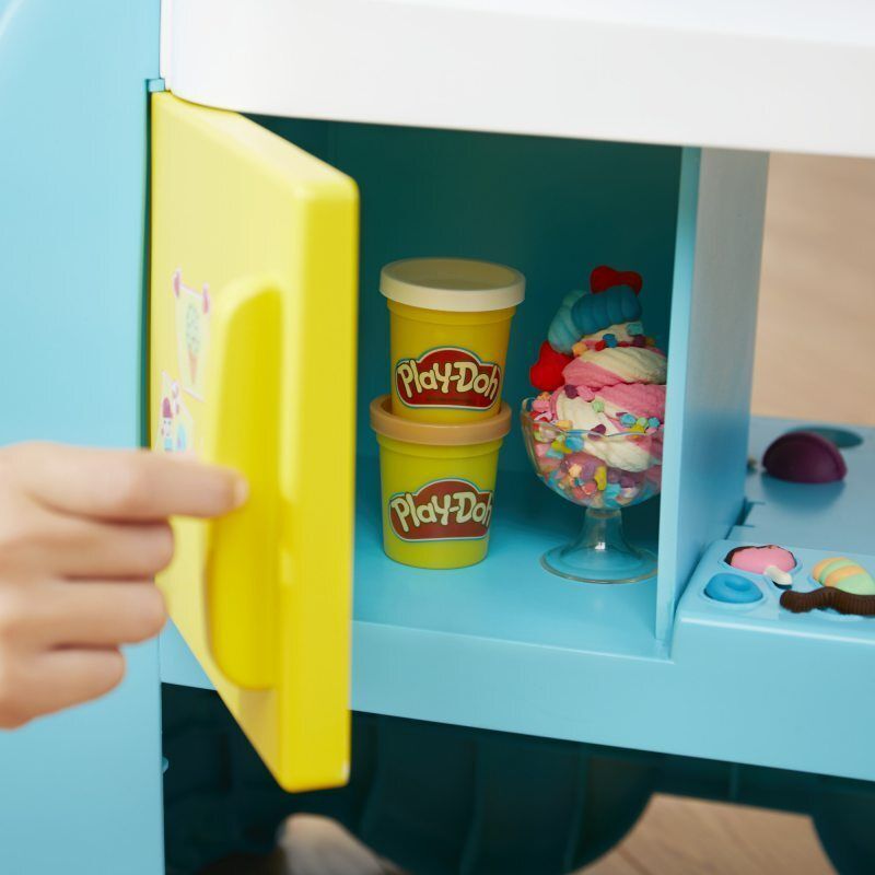 Набор игровой Hasbro Play-Doh Фургон с мороженым Hasbro F1039