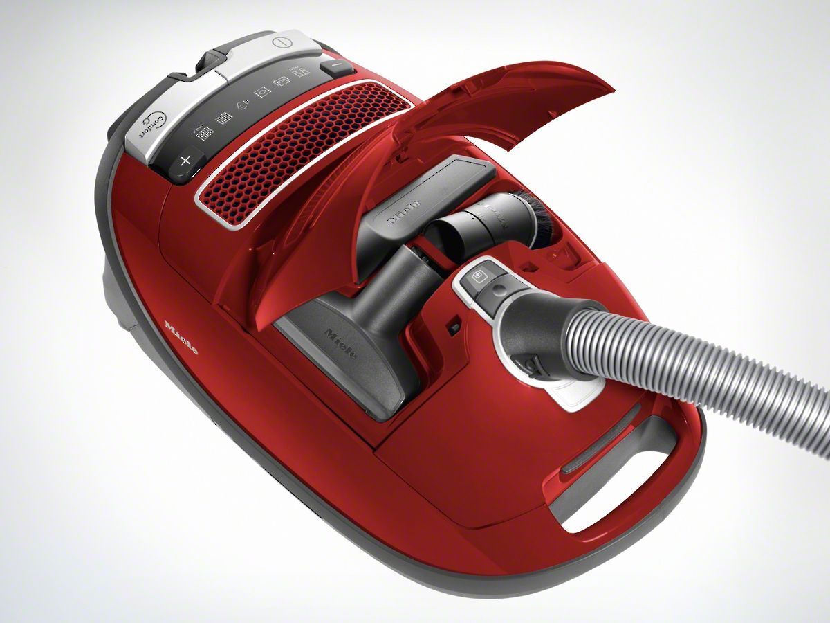 Пылесос Miele Complete C3 - SGDF5 Mango red