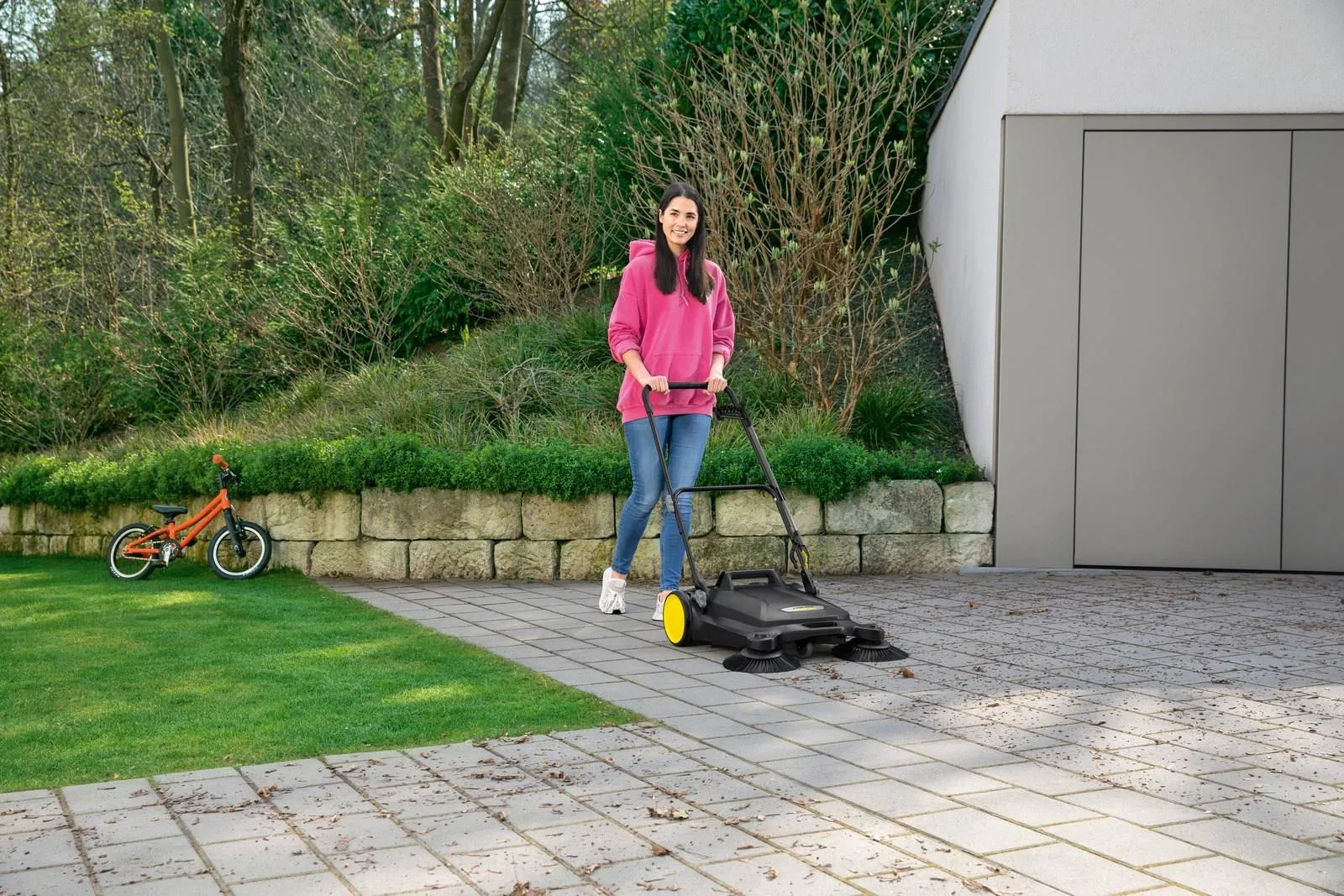 Ручная подметальная машина KARCHER S4 Twin Go! Further 1.766-363.0