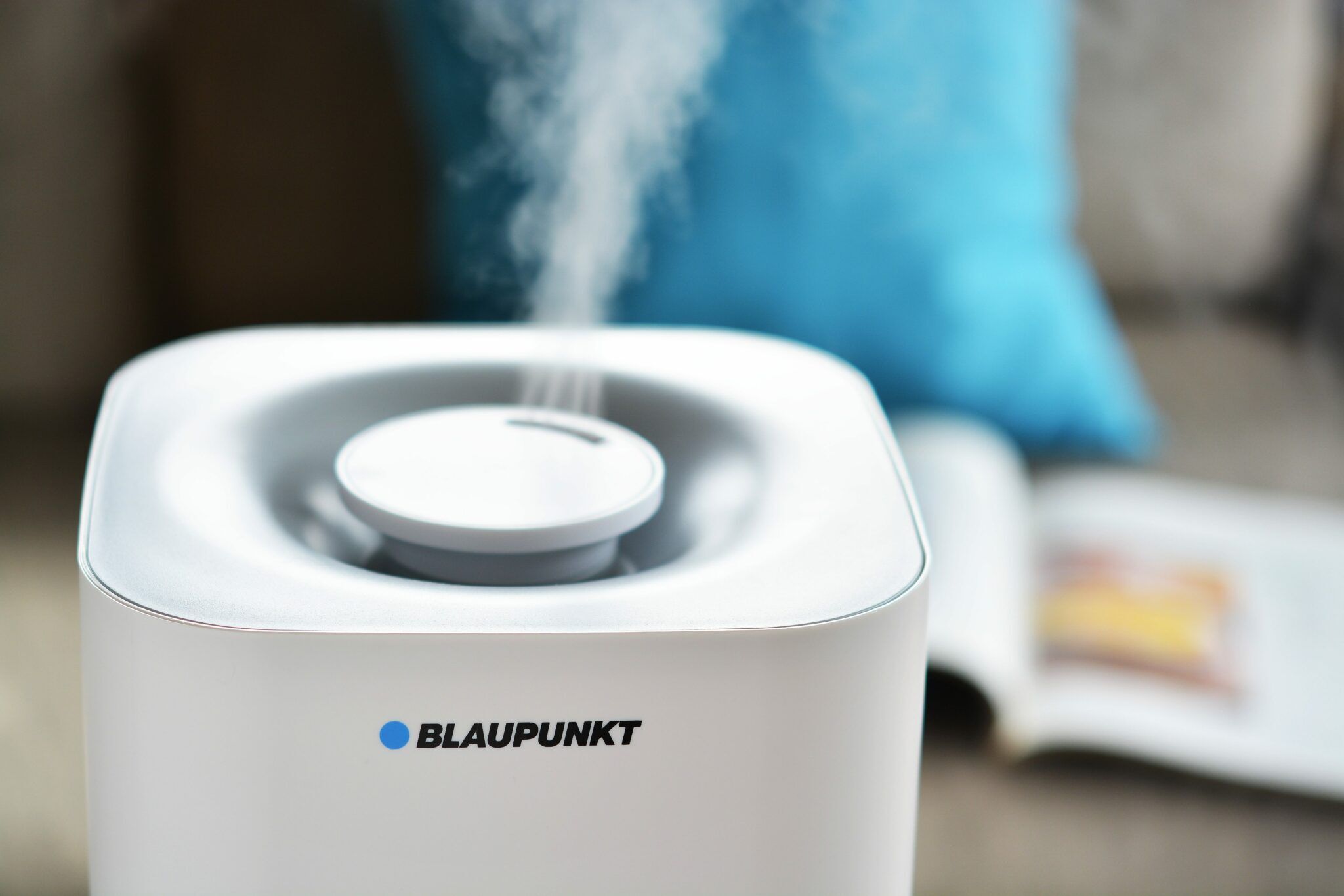 Ультразвуковой увлажнитель воздуха BLAUPUNKT AHS401 4 л, белый