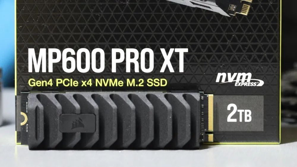 Твердотельный накопитель Corsair 4 ТБ M.2 CSSD-F4000GBMP600PXT