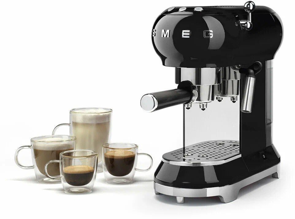 Кофеварка рожковая Smeg ECF01, черный