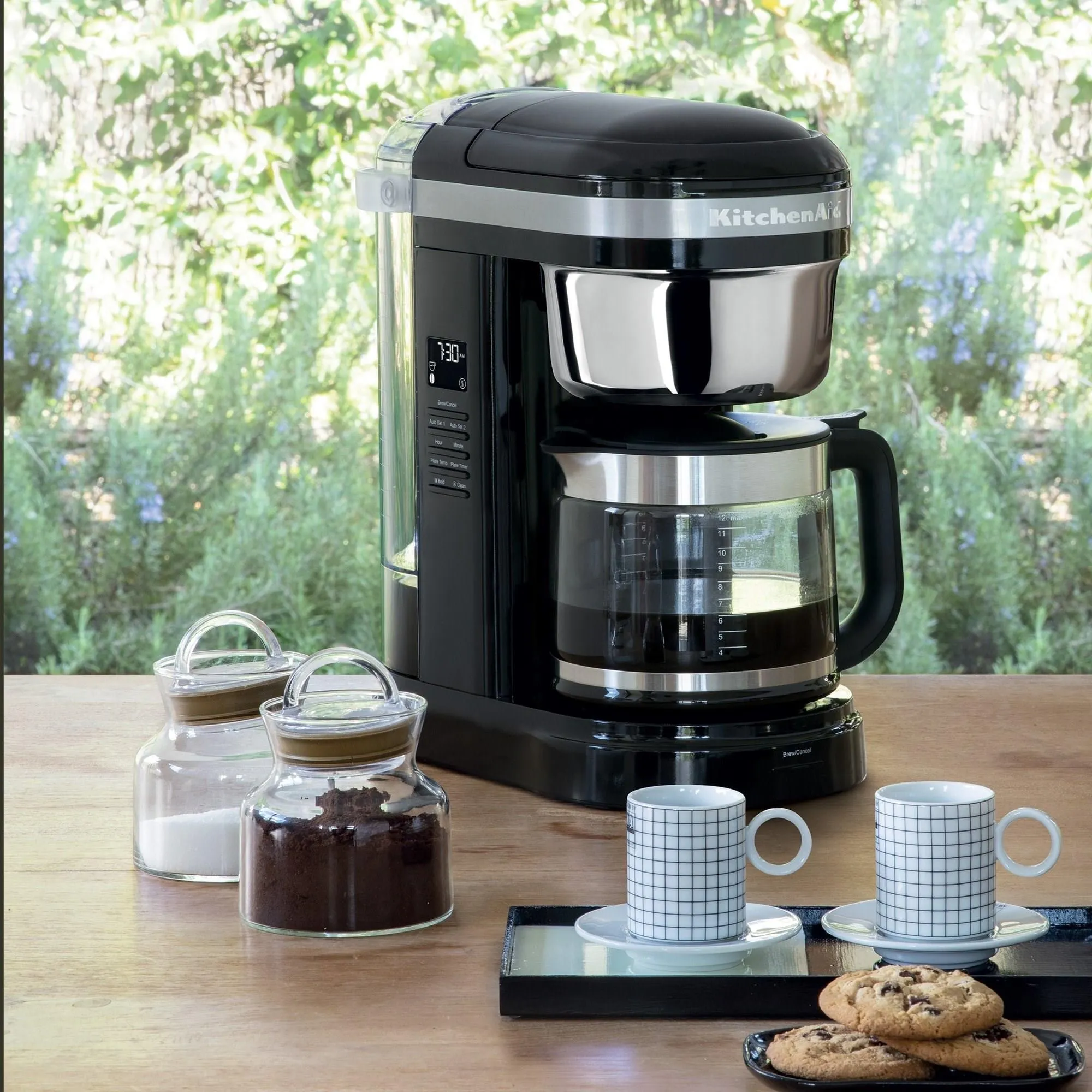 Капельная кофеварка KitchenAid Drip Spiral 5KCM1209EOB, чёрный