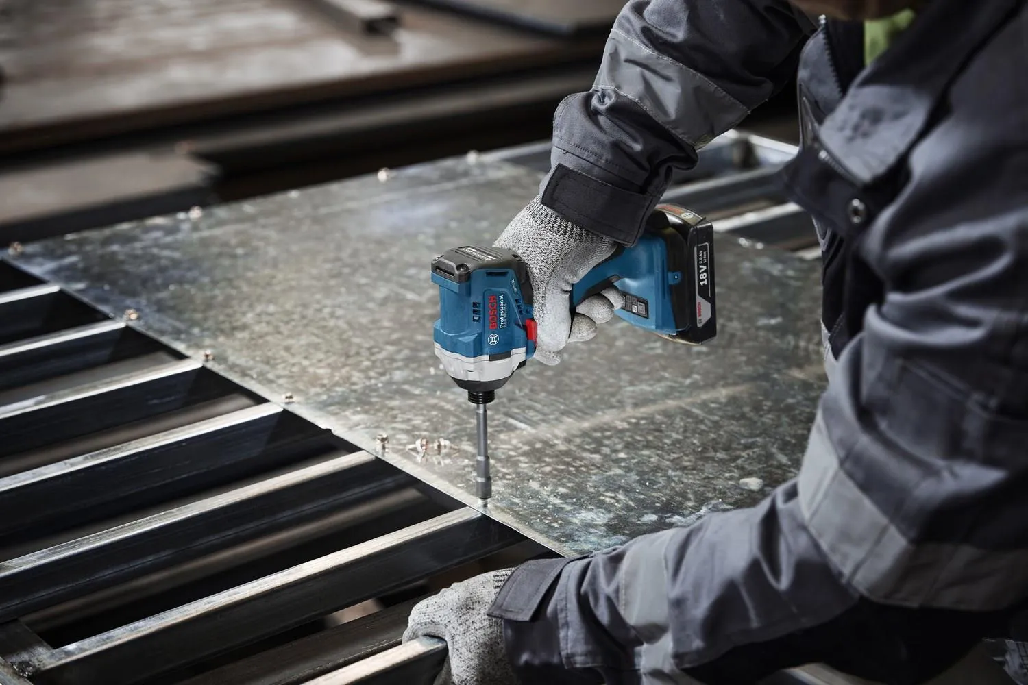 Электрическая пила Bosch GSA 12-30 Professional 06016C7000