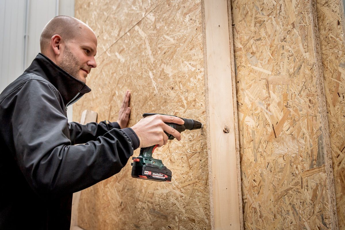 Дрель-шуруповёрт аккумуляторный Metabo HBS 18 LTX BL 3000