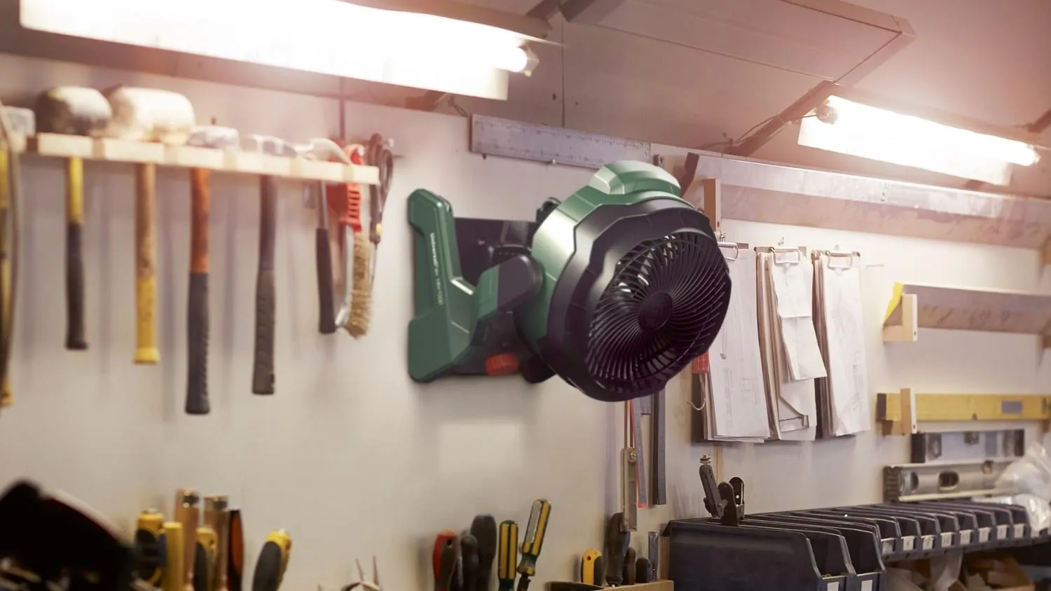 Аккумуляторный вентилятор Bosch UniversalFan 18V-1000 06039E1001