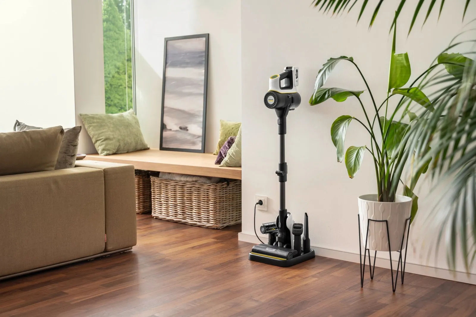Вертикальный пылесос Karcher VCS 7-28 Infinity Signature Line 1.349-270.0