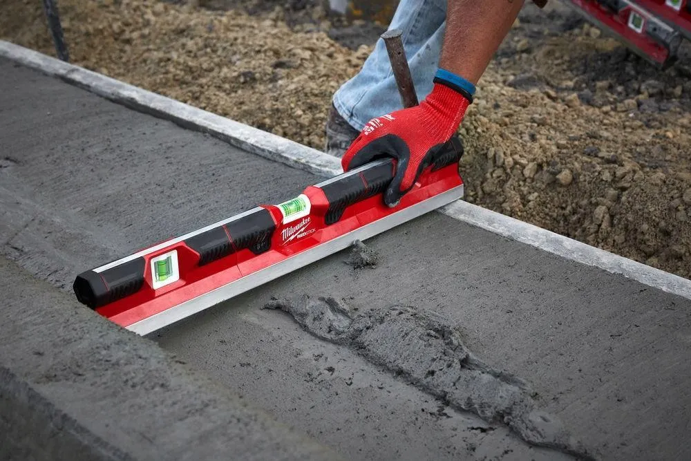 Уровень бетонный Milwaukee Redstick, 60 см, 4932459893