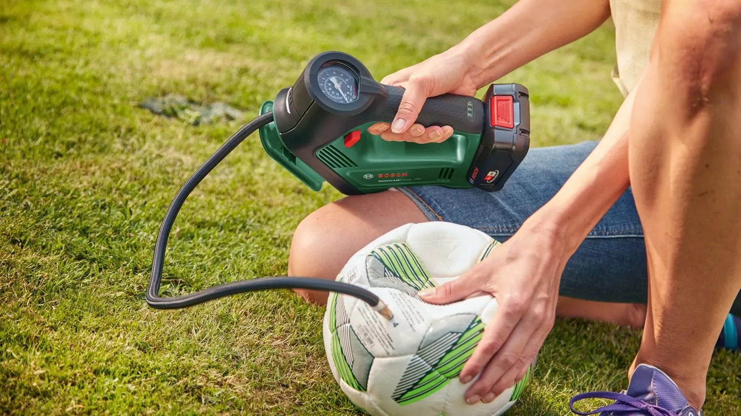Аккумуляторный насос Bosch UniversalPump 18V 0603947100
