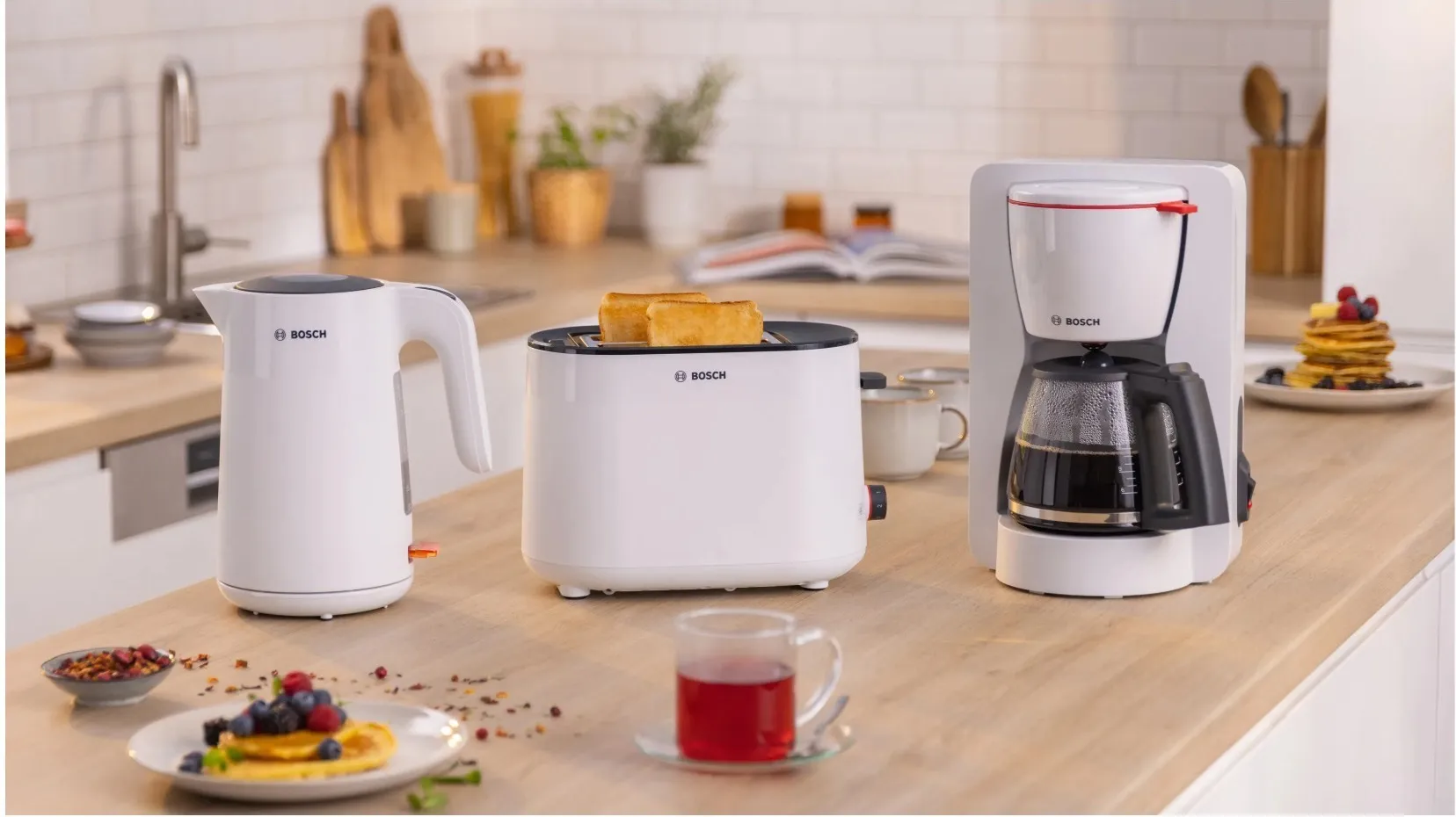 Кофеварка капельная Bosch MyMoment TKA2M111
