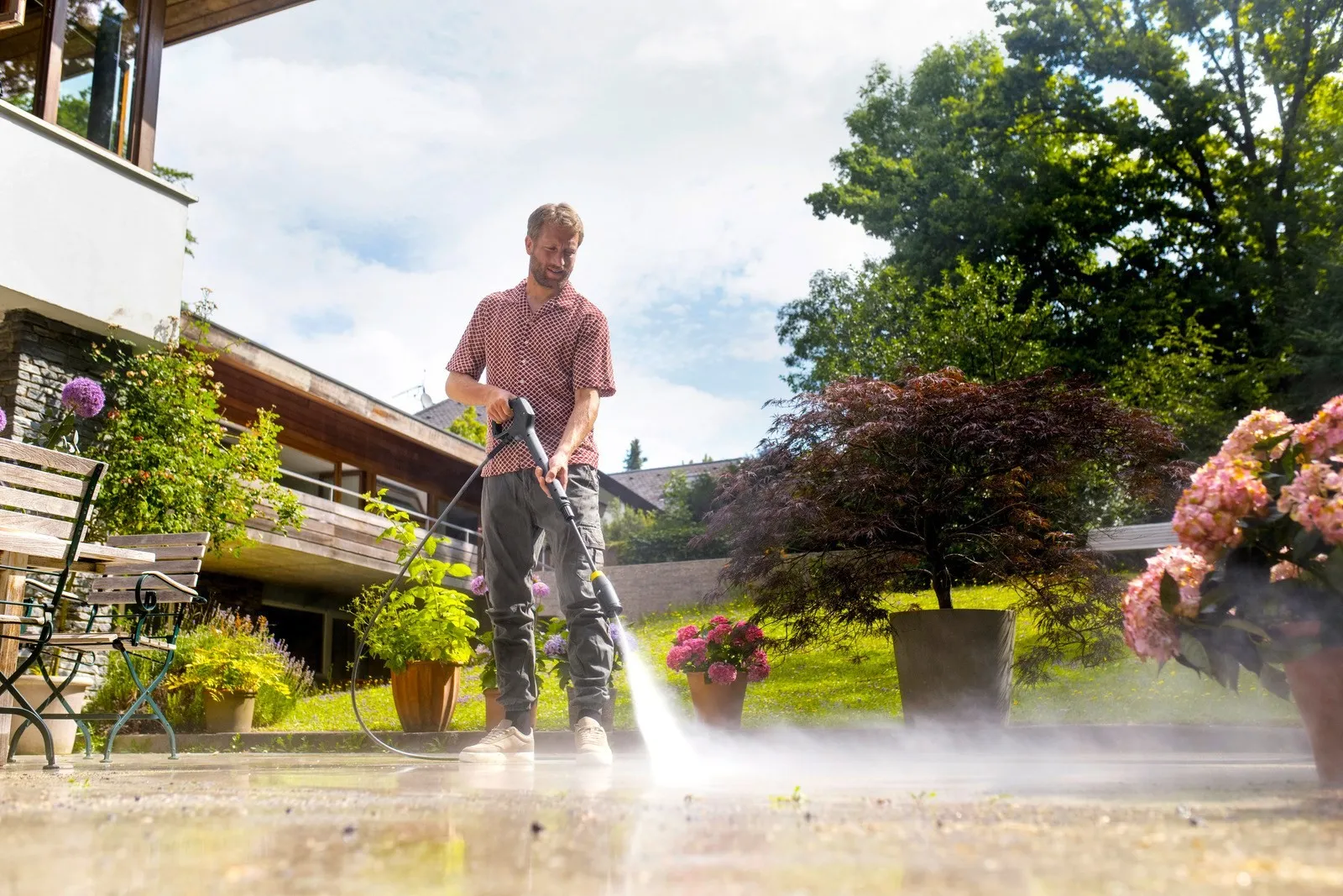Мойка высокого давления Karcher K 5 Comfort Premium Garden 1.324-811.0