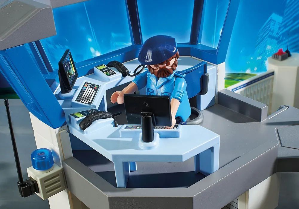 Конструктор Playmobil City Action 6919 Штаб полиции с тюрьмой