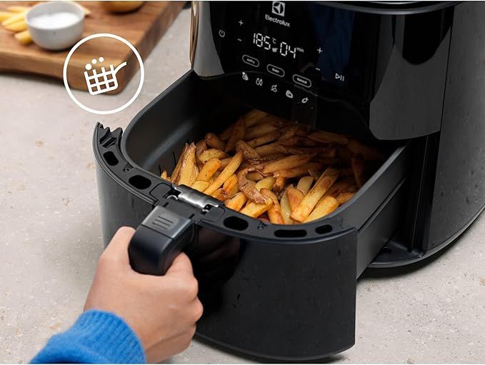 Аэрогриль фритюрница Electrolux AirFryer 800 EAF3B