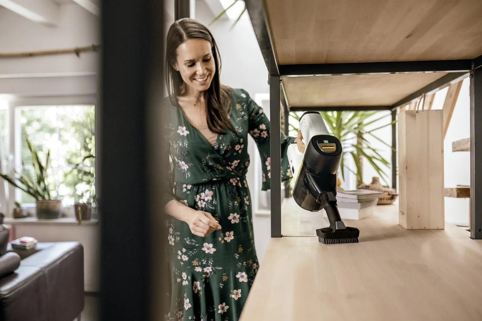 Беспроводной пылесос Karcher VC 6 ourFamily