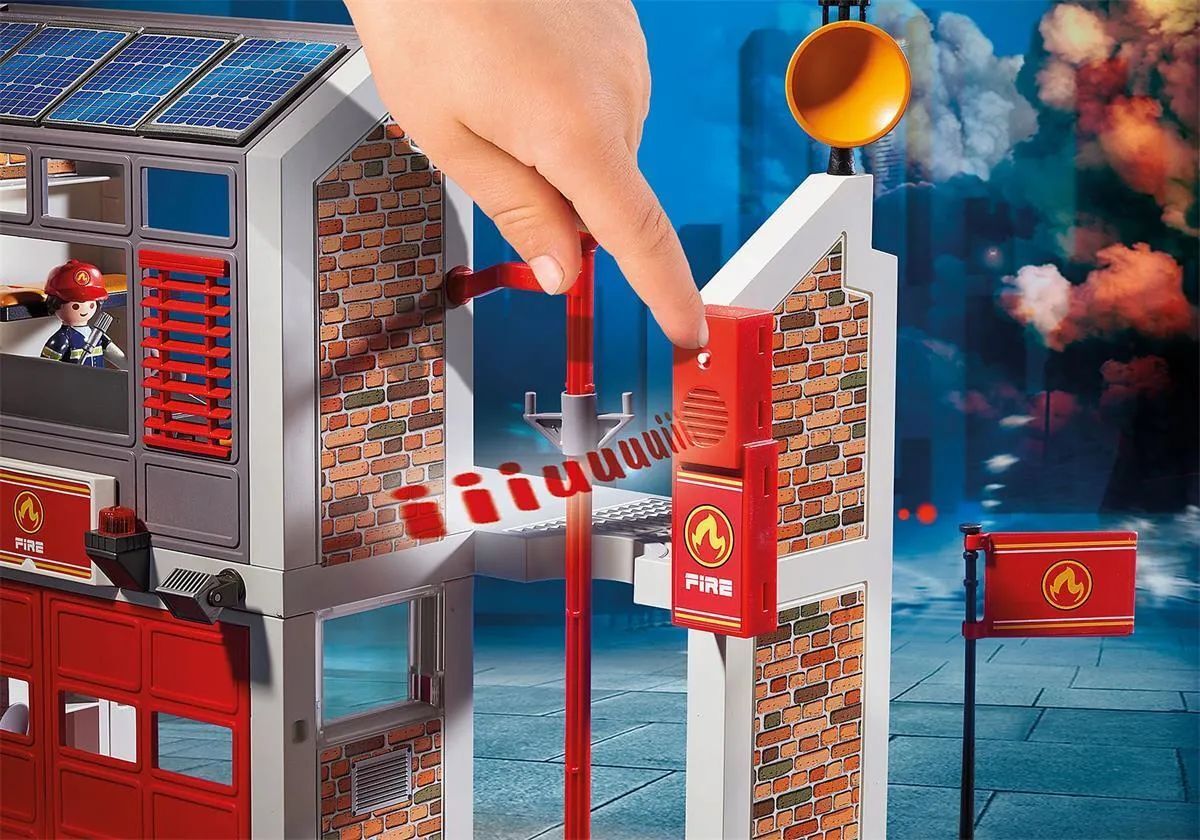 Набор с элементами конструктора Playmobil City Action 9462 Пожарная служба: Пожарная станция, 181 дет.