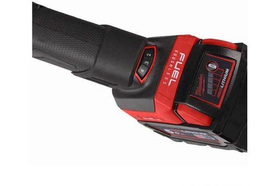 Аккумуляторная прямошлифмашина Milwaukee M18 FDGROVB-0X 4933480955