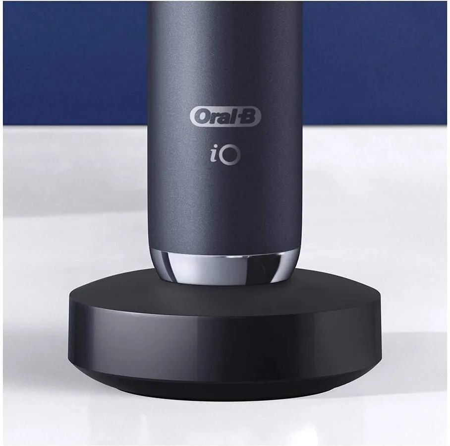 Электрическая зубная щетка Oral-B iO Series 7 Black Onyx