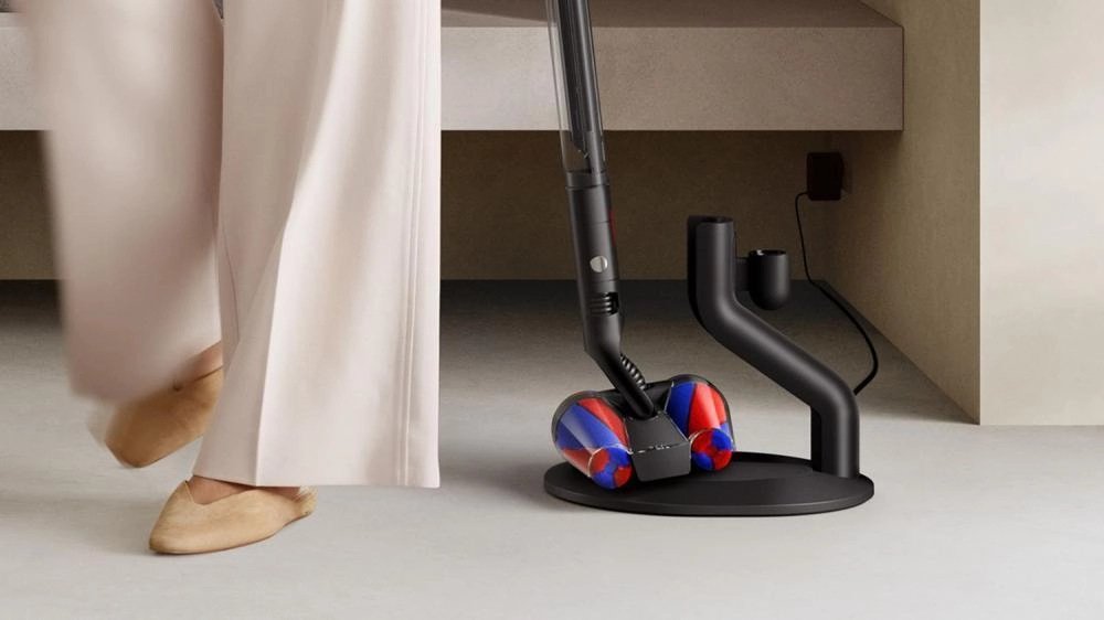 Вертикальный пылесос Dyson PencilVac Fluffycone