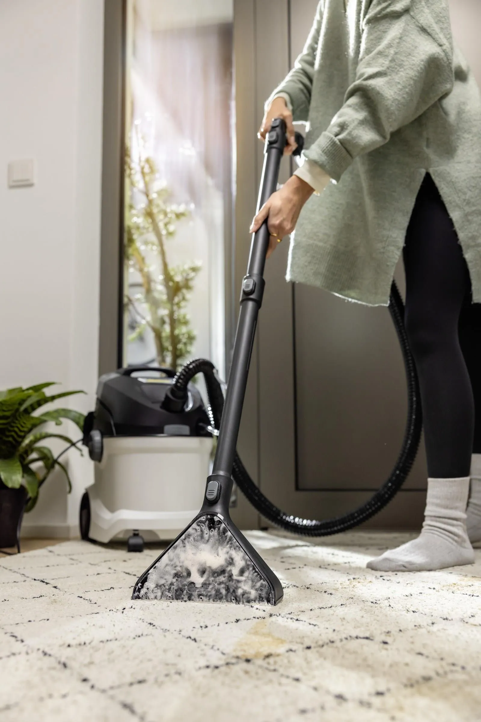 Моющий пылесос Karcher SE 5 автомобильный