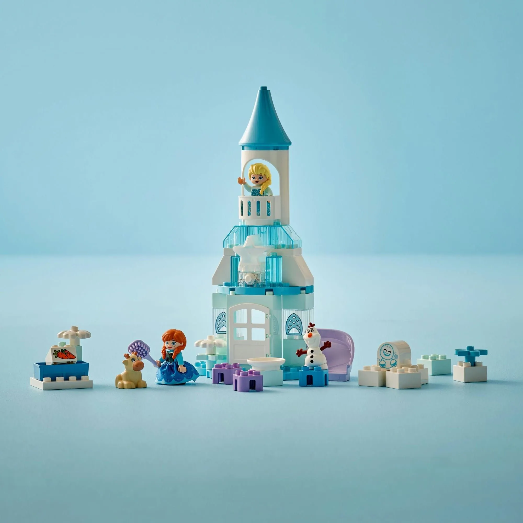 Конструктор LEGO DUPLO Disney 10455 Вечеринка Анны и Эльзы в ледяном замке