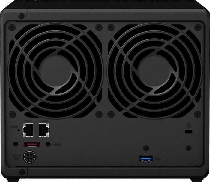 Сетевое хранилище Synology DS920+ черный