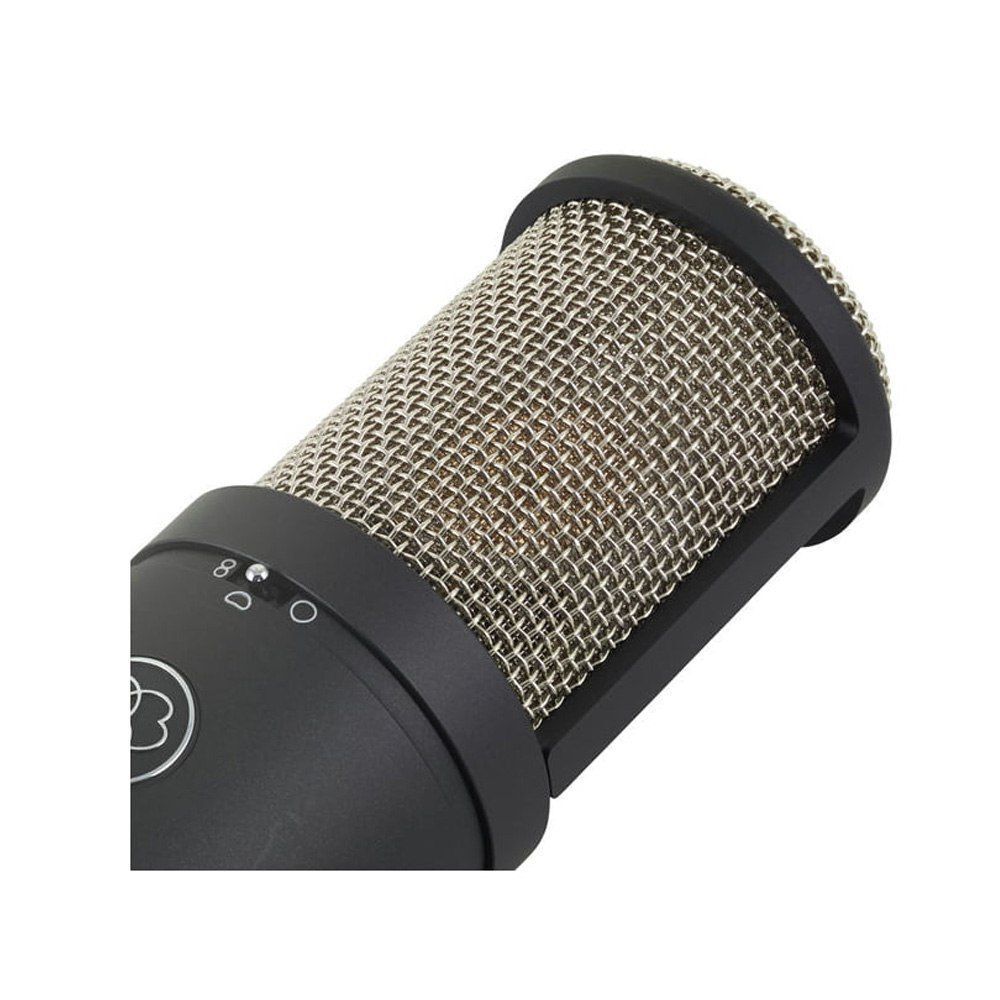 Микрофон проводной AKG P420, разъем: XLR 3 pin (M), черный