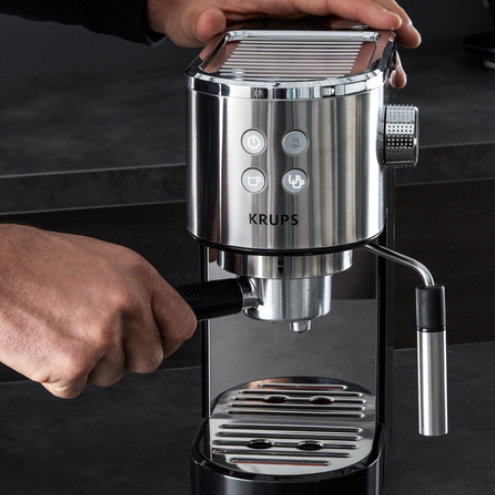 Кофеварка рожковая Krups Virtuoso XP442C11, черный/нержавеющая сталь