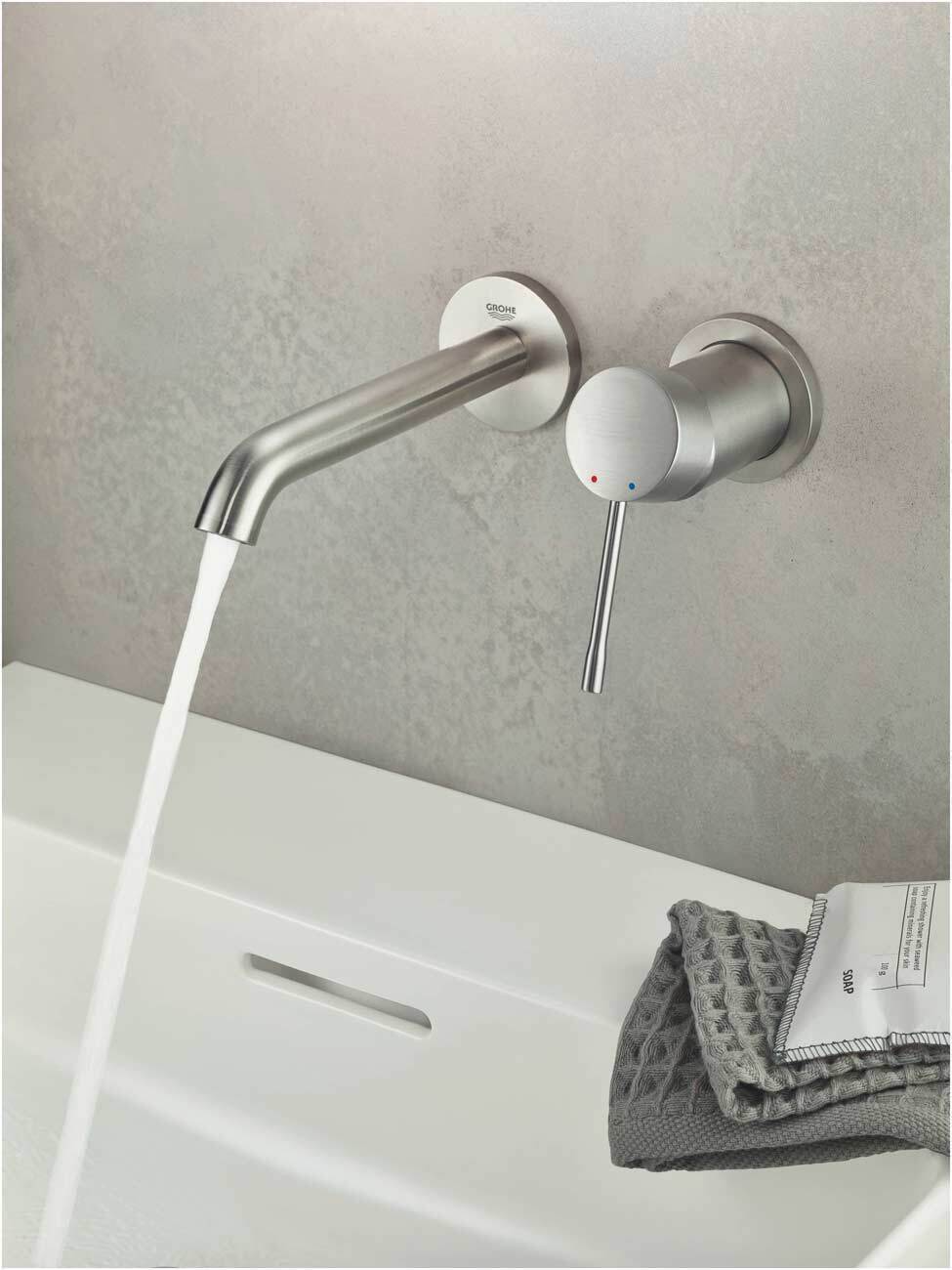 Смеситель для раковины Grohe Essence+ 19408DC1