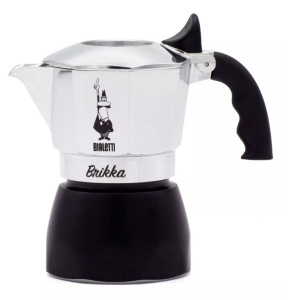 Гейзерная кофеварка Bialetti New Brikka, белая
