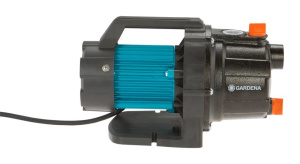 Садовый насос Gardena 3700/4 Basic (9014-29)