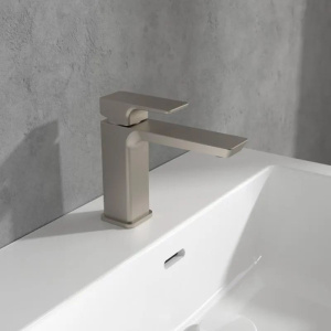 Смеситель для ванны Villeroy & Boch Subway 3.0 матовый никель TVW11200300064