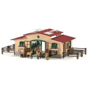 Игровой набор Schleich Конюшня с аксессуарами 42195