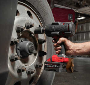 Ударный гайковерт Milwaukee M18FHIW2F120 без аккумуляторов и ЗУ 4933498056
