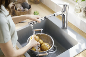 Смеситель для кухни Hansgrohe 74801000, хром