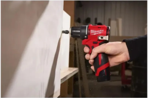 Аккумуляторная дрель - шуруповерт Milwaukee M18 Top-Off 4933499686
