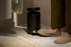 Мусорное ведро Hansgrohe AddStoris 4177514, матовый черный