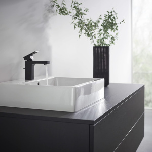 Смеситель для раковины Hansgrohe Vernis Shape 100 Coolstart 71594670, матовый черный