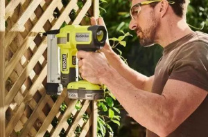 Степлер RYOBI R18GS18-0 без акб и ЗУ