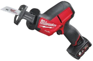 Аккумуляторная сабельная пила Milwaukee M12 CHZ-602X 12 В, 2×6,0 А·ч АКБ, ЗУ, кейс